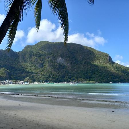 Sun Valley Backpackers Inn El Nido Esterno foto