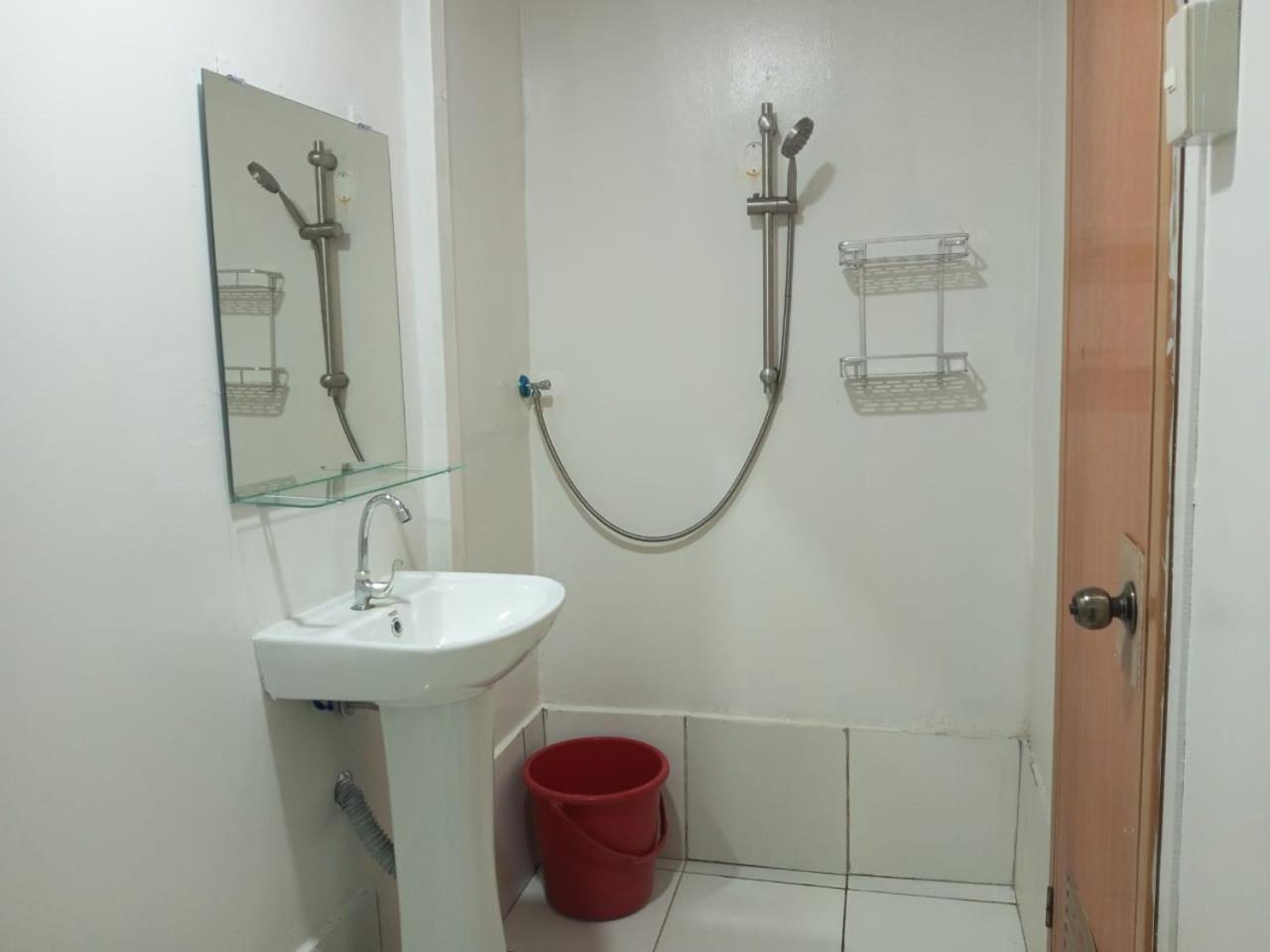 Sun Valley Backpackers Inn El Nido Esterno foto